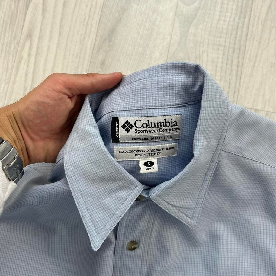 VINTAGE 00s MAMMUT GINGHAM SHORT SLEEVE BUTTON UP SHIRT LIGHT BLUE