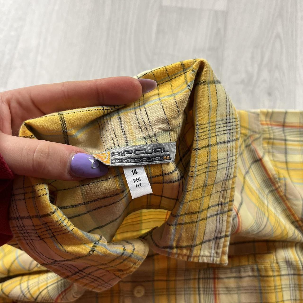 VINTAGE Y2K RIP CURL SHORT SLEEVE SHIRT YELLOW