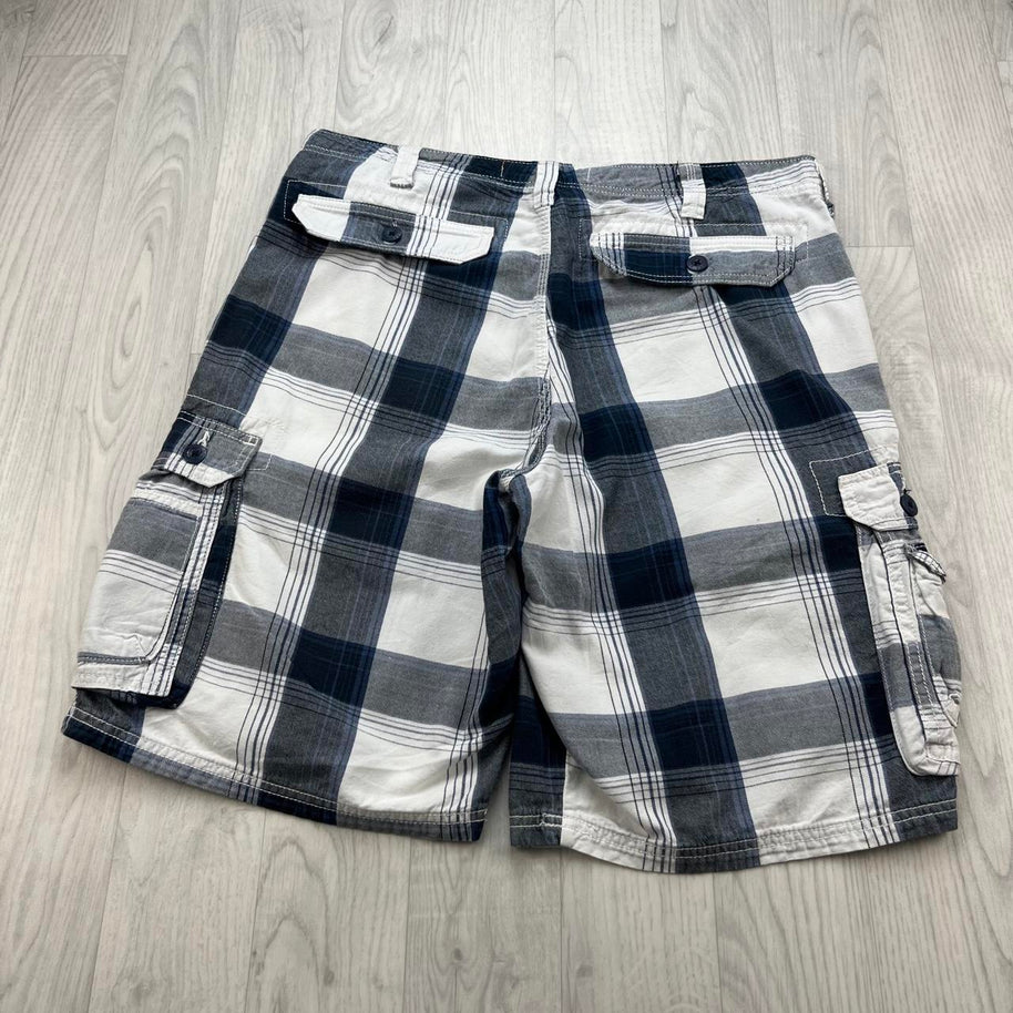 VINTAGE Y2K LEE BAGGY CHECKERED PLAID CARGO SHORTS WHITE / NAVY