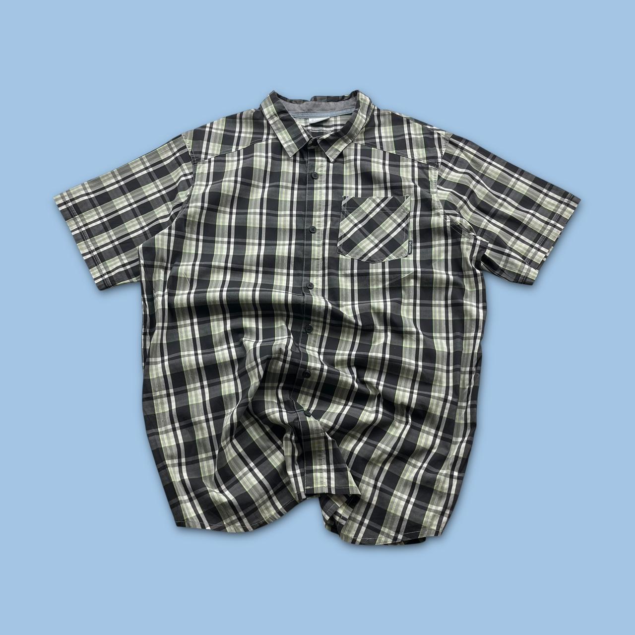 VINTAGE Y2K COLUMBIA CHECKERED SHORT SLEEVE BUTTON UP SHIRT BLACK
