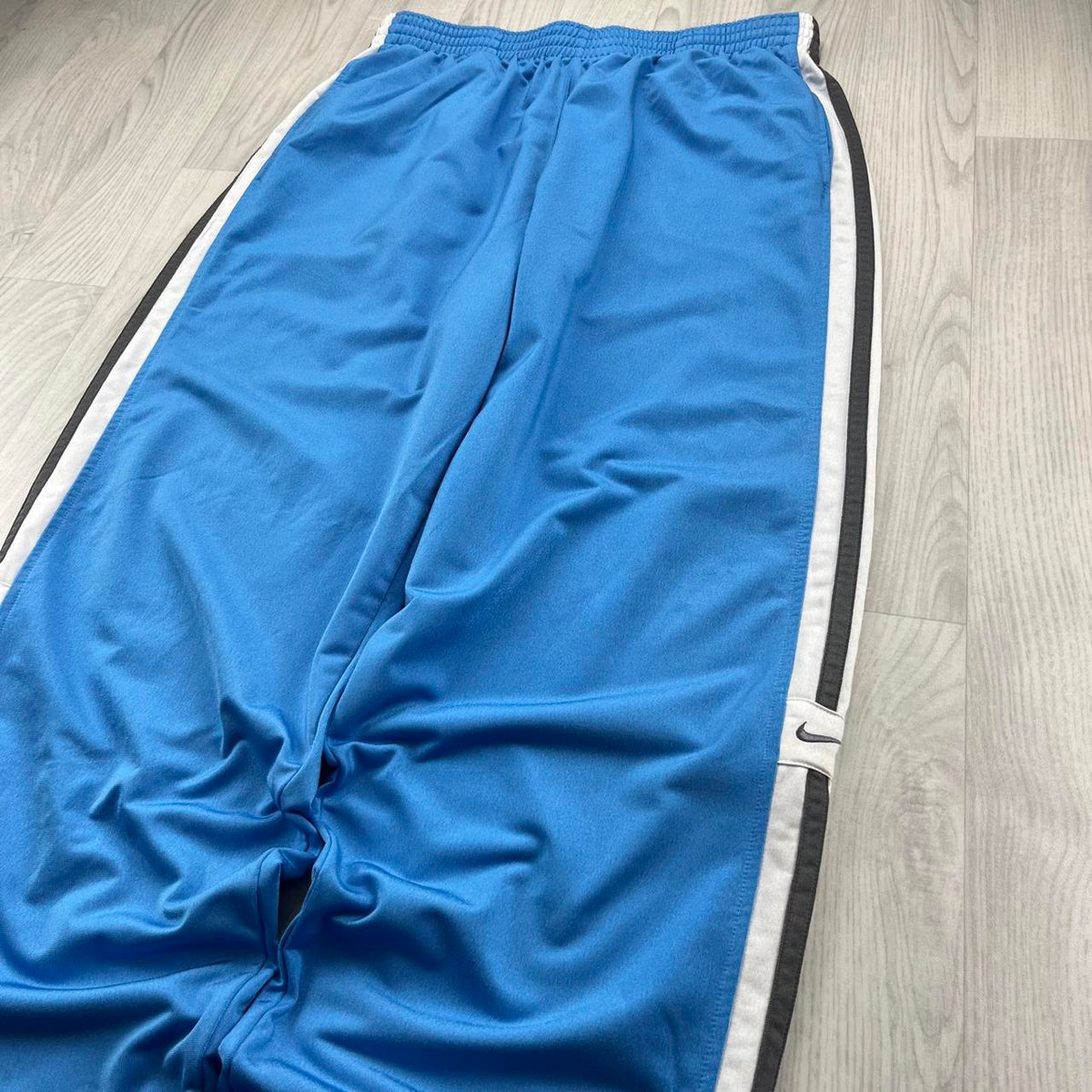 VINTAGE Y2K NIKE BAGGY TRACKSUIT BOTTOMS SKY BLUE
