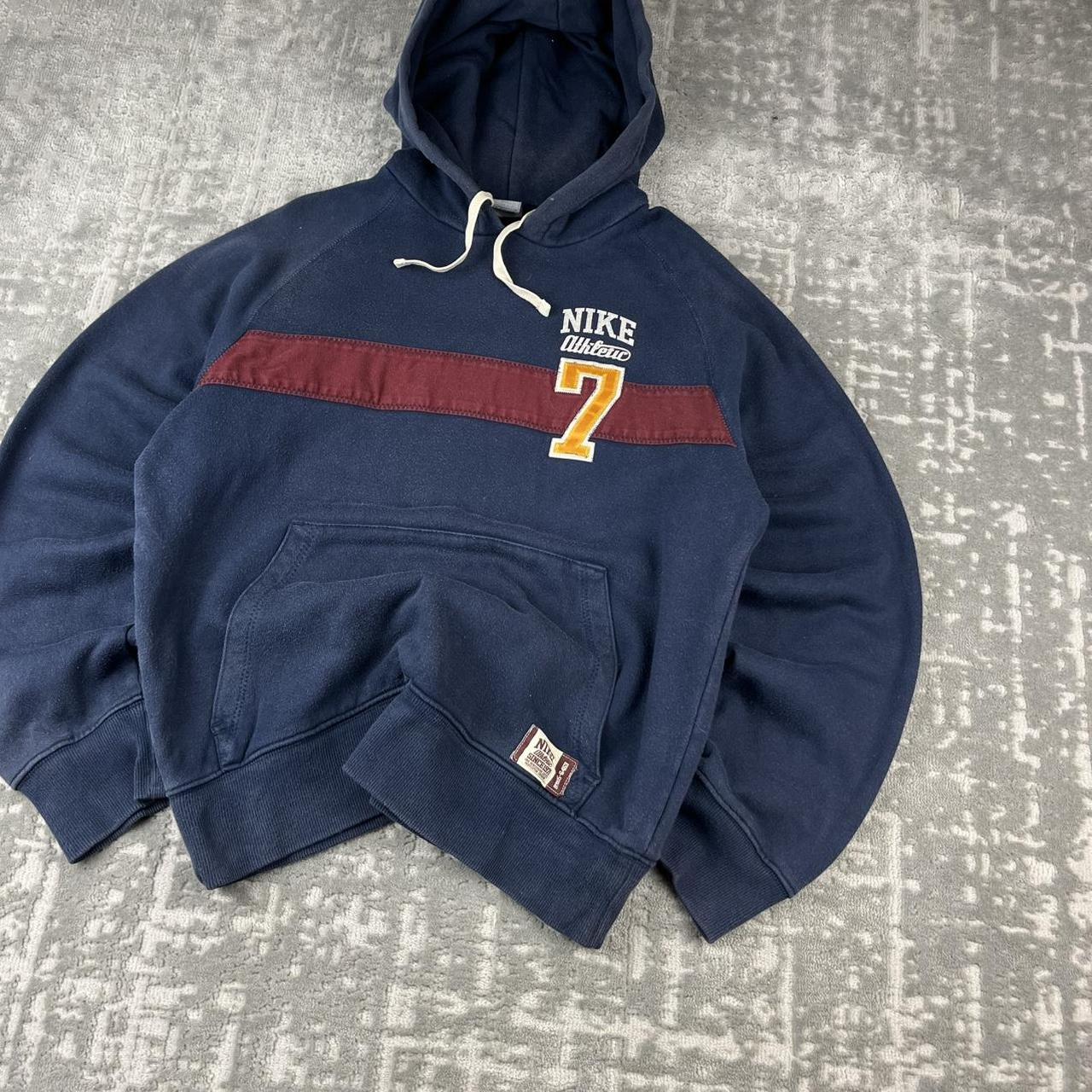 VINTAGE Y2K NIKE HOODIE NAVY