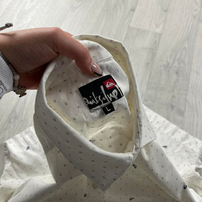 VINTAGE Y2K QUIKSILVER SHORT SLEEVE SHIRT WHITE