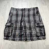 VINTAGE Y2K URBAN PIPELINE BAGGY CHECKERED PLAID CARGO SHORTS BLACK / WHITE