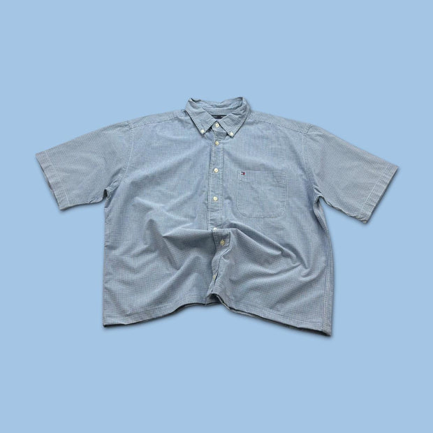 VINTAGE 00s TOMMY HILFIGER CHECKERED CROPPED SHORT SLEEVE BUTTON UP SHIRT BLUE