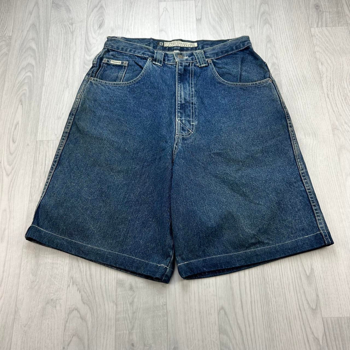 VINTAGE Y2K FRESHJIVE BAGGY DENIM JORTS NAVY BLUE