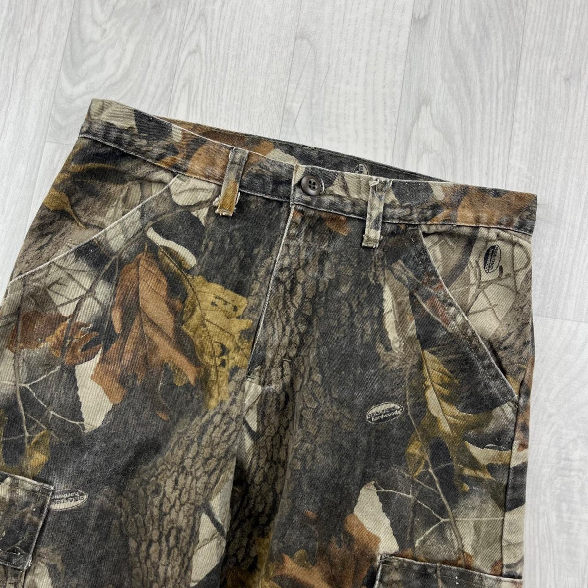 VINTAGE REALTREE BAGGY CAMO CARGO PANTS