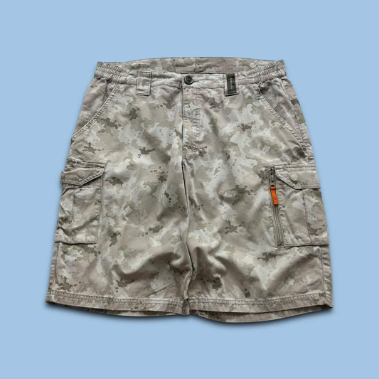 VINTAGE Y2K BAGGY LOOSE CAMO SHORTS