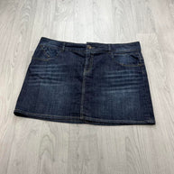 VINTAGE Y2K CREEKS DENIM EMBROIDERED MINI SKIRT NAVY BLUE