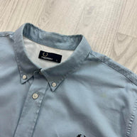 VINTAGE 00s FRED PERRY PLAIN CROPPED SHORT SLEEVE BUTTON UP SHIRT SKY BLUE