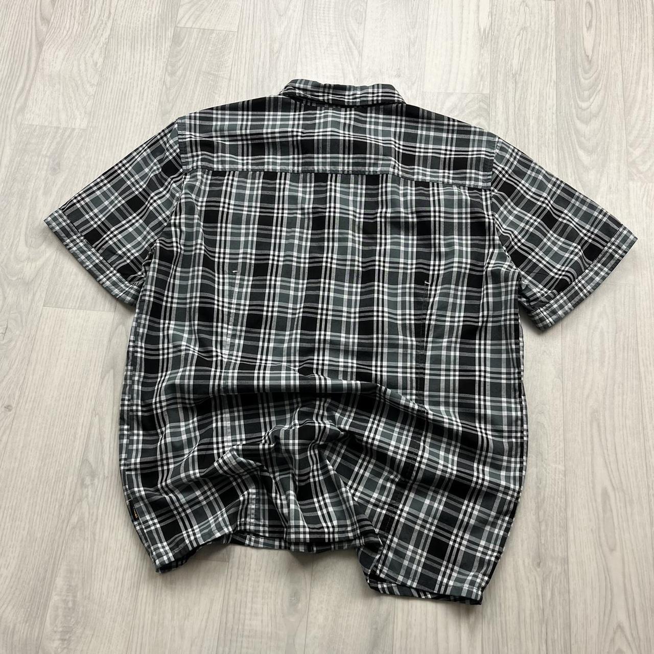 VINTAGE Y2K JACK WOLFSKIN CHECKERED SHORT SLEEVE BUTTON UP SHIRT BLACK