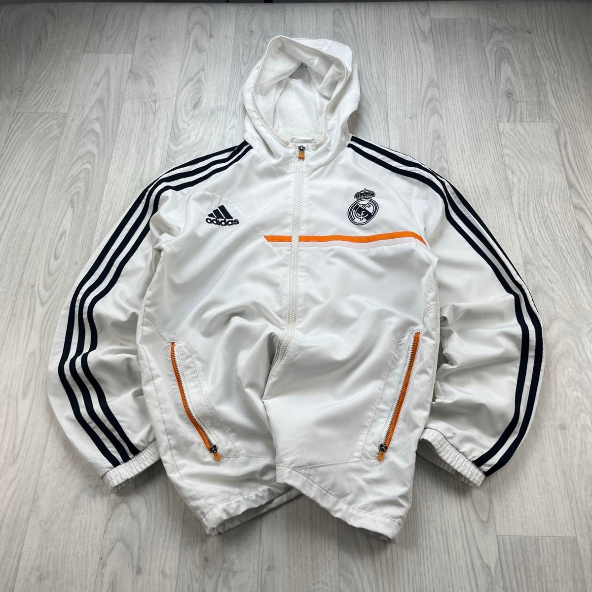 VINTAGE Y2K ADIDAS REAL MADRID HOODED WINDBREAKER JACKET WHITE