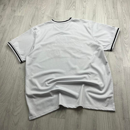VINTAGE Y2K FUBU JERSEY T SHIRT WHITE