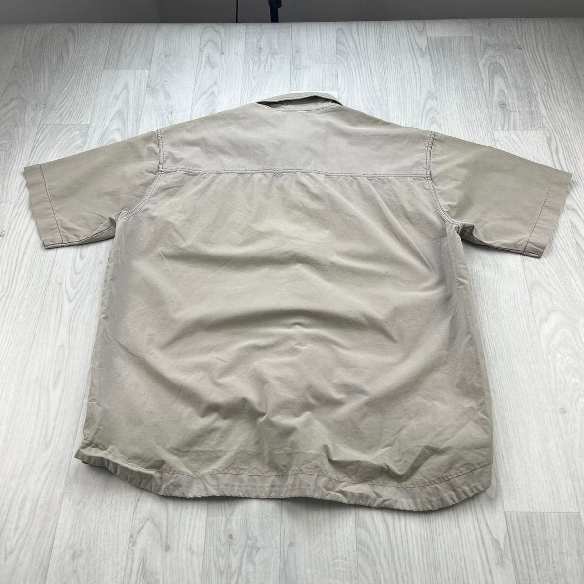 VINTAGE Y2K BENCH UTILITY SHORT SLEEVE BUTTON UP SHIRT BEIGE