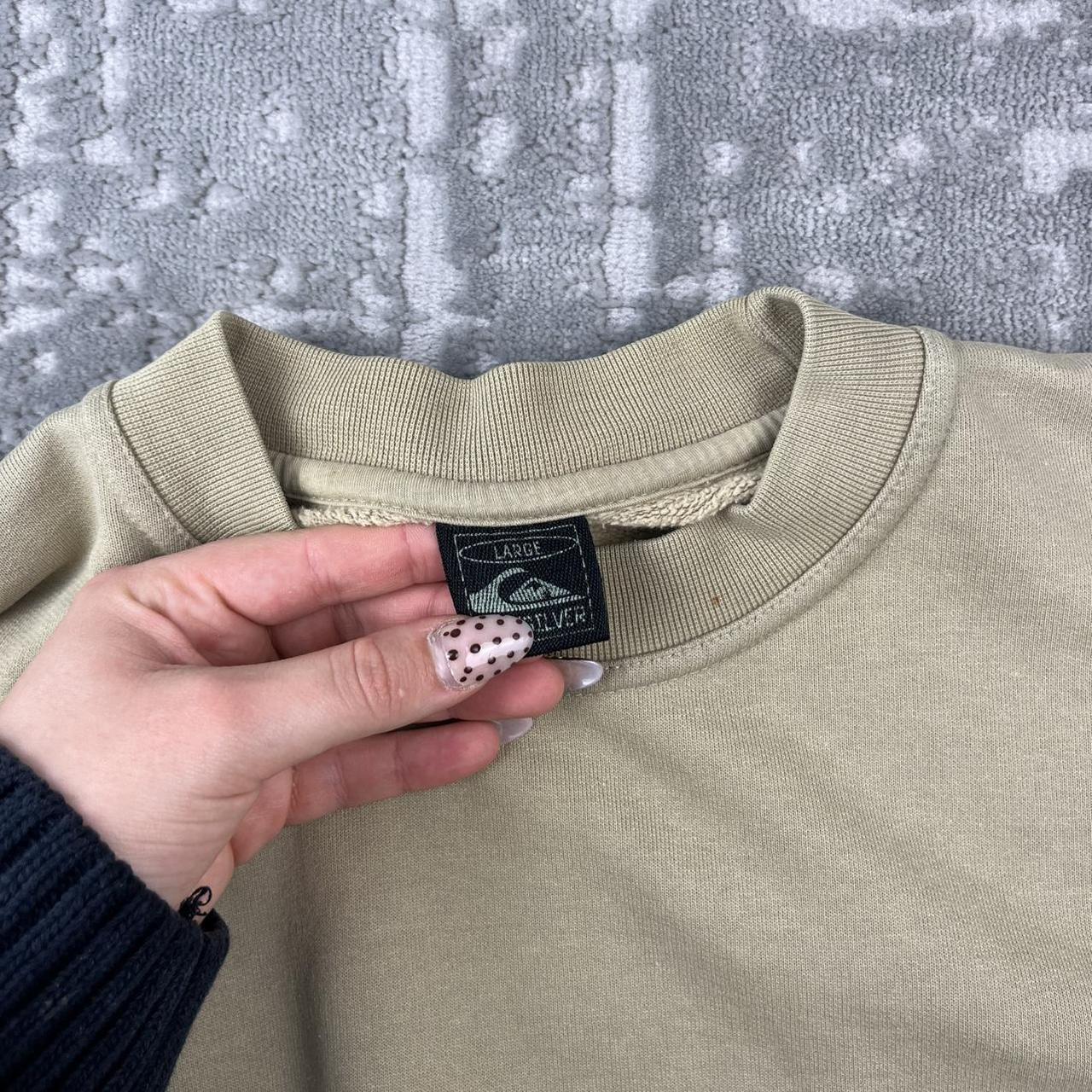 VINTAGE Y2K QUIKSILVER SPELL OUT BOXY SWEATSHIRT BEIGE