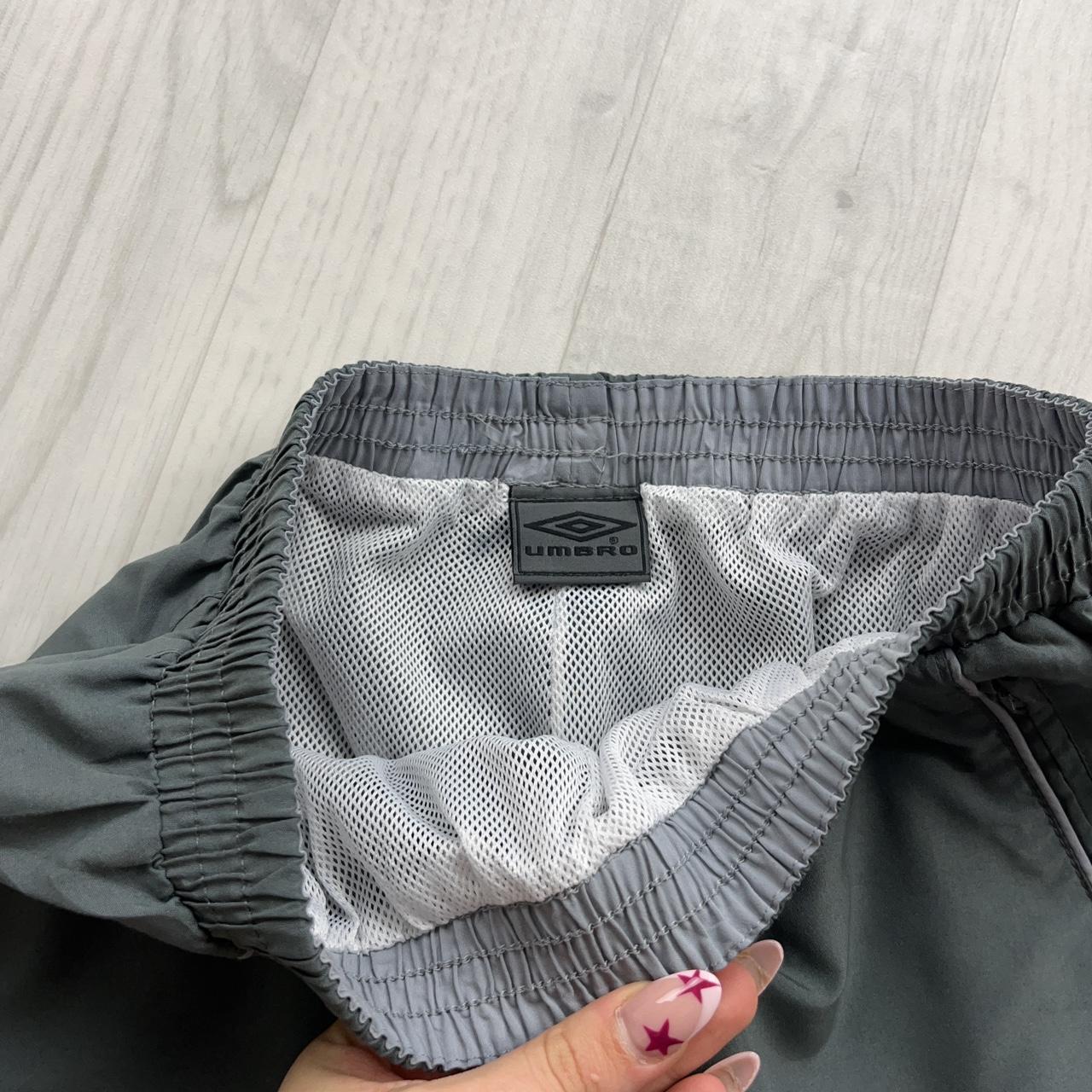 VINTAGE Y2K UMBRO BAGGY TRACKSUIT BOTTOMS GREY
