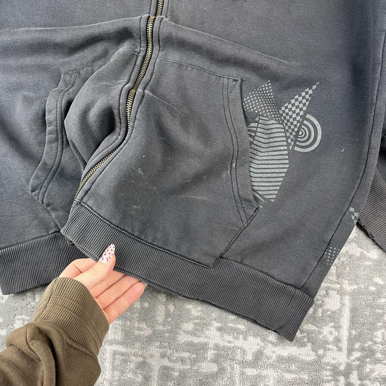 VINTAGE Y2K RIP CURL GRAPHIC SPELL OUT ZIP UP HOODIE FADED BLACK