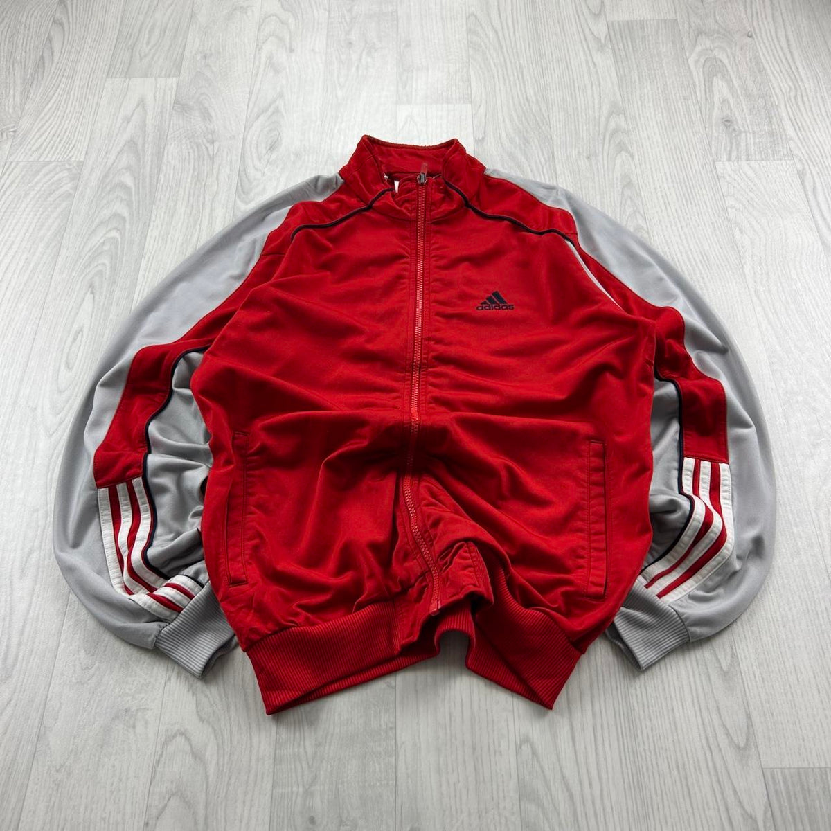 VINTAGE Y2K ADIDAS ZIP UP TRACK JACKET RED / GREY