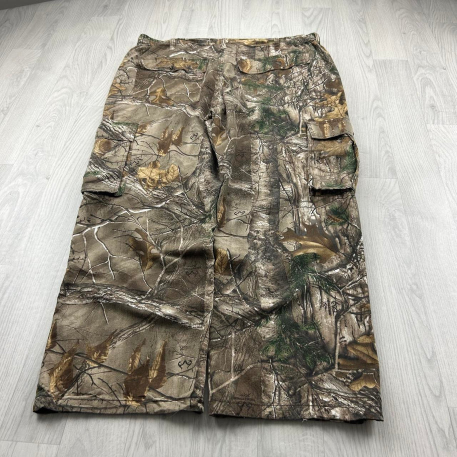 VINTAGE REALTREE WIDE LEG CAMO CARGO PANTS