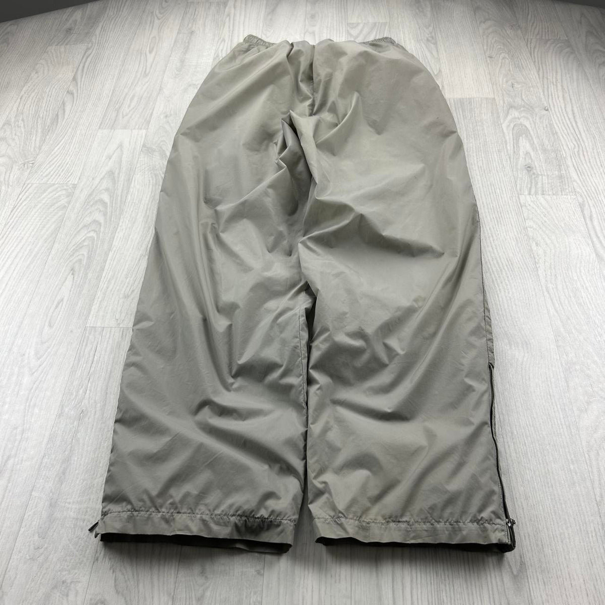 VINTAGE Y2K NIKE BAGGY TRACKSUIT BOTTOMS GREY