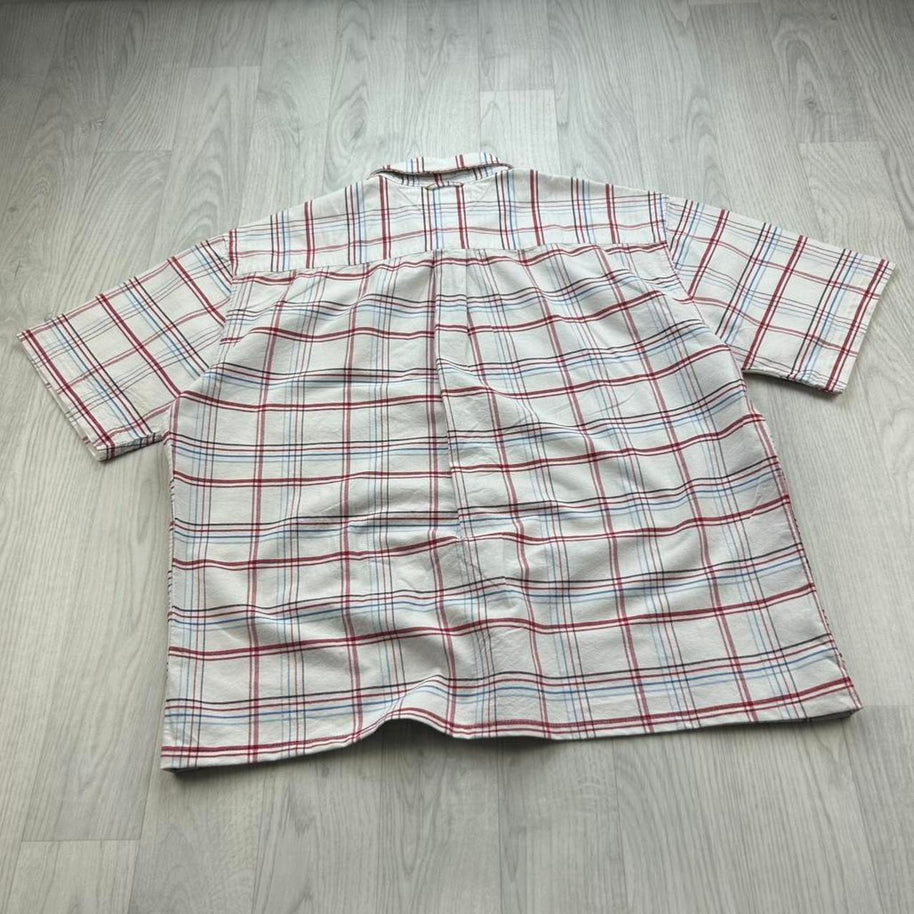 VINTAGE 00s TOMMY HILFIGER CHECKERED CROPPED SHORT SLEEVE BUTTON UP SHIRT WHITE / RED