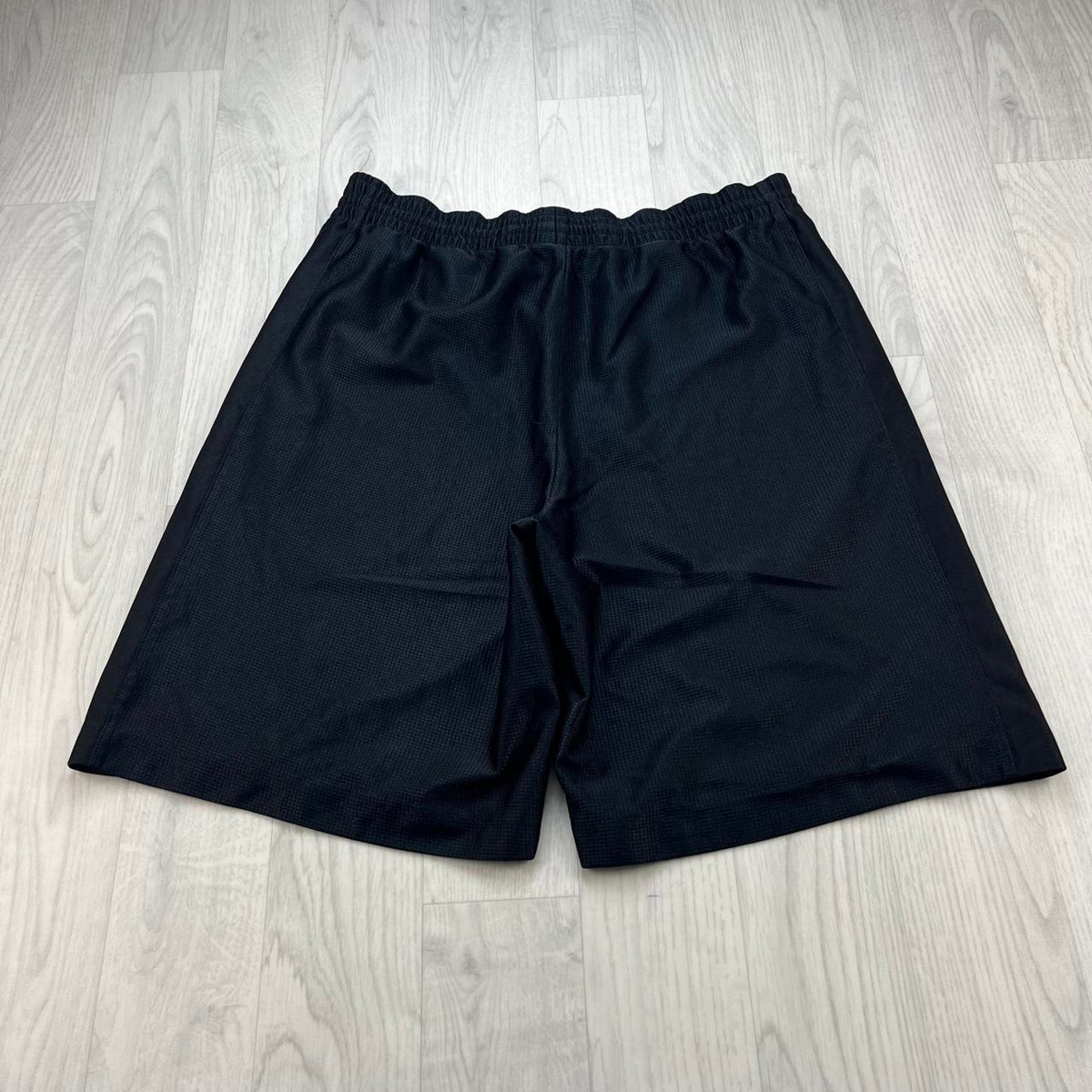 VINTAGE Y2K NIKE BAGGY BASKETBALL SPORT SHORTS BLACK