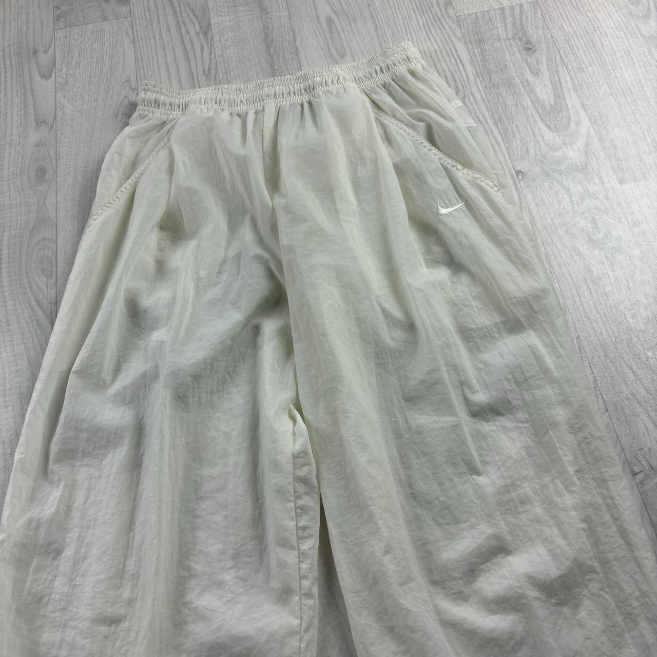 VINTAGE 90s NIKE BAGGY TRACKSUIT BOTTOMS WHITE