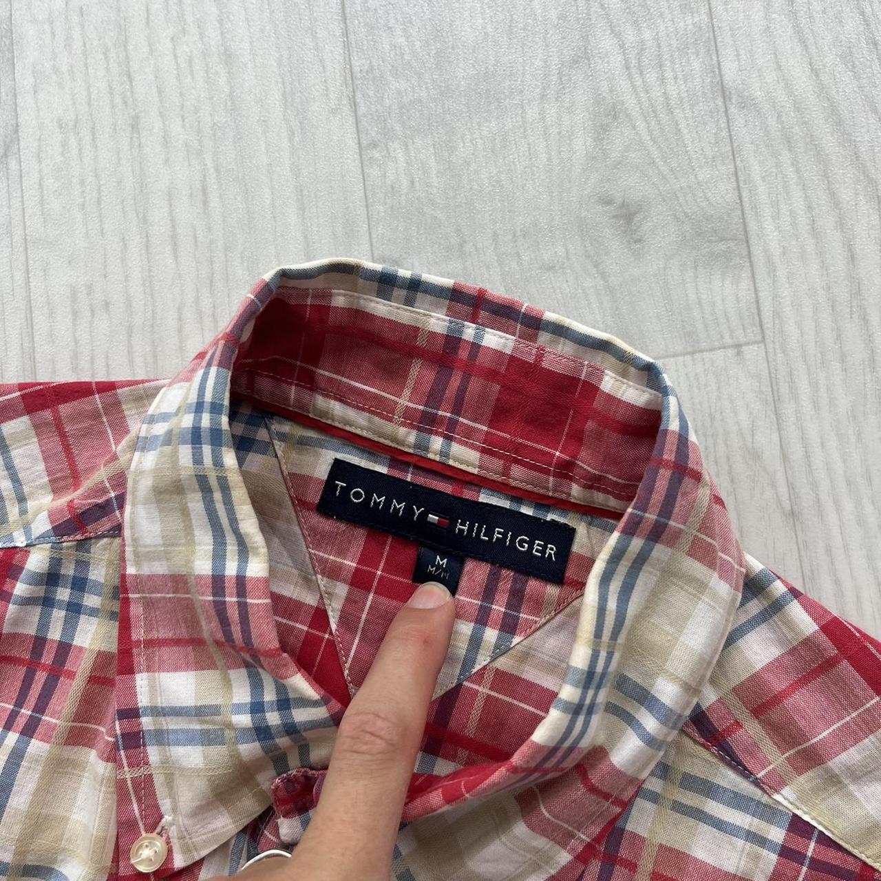 VINTAGE Y2K TOMMY HILFIGER PLAID SHORT SLEEVE BUTTON UP SHIRT RED