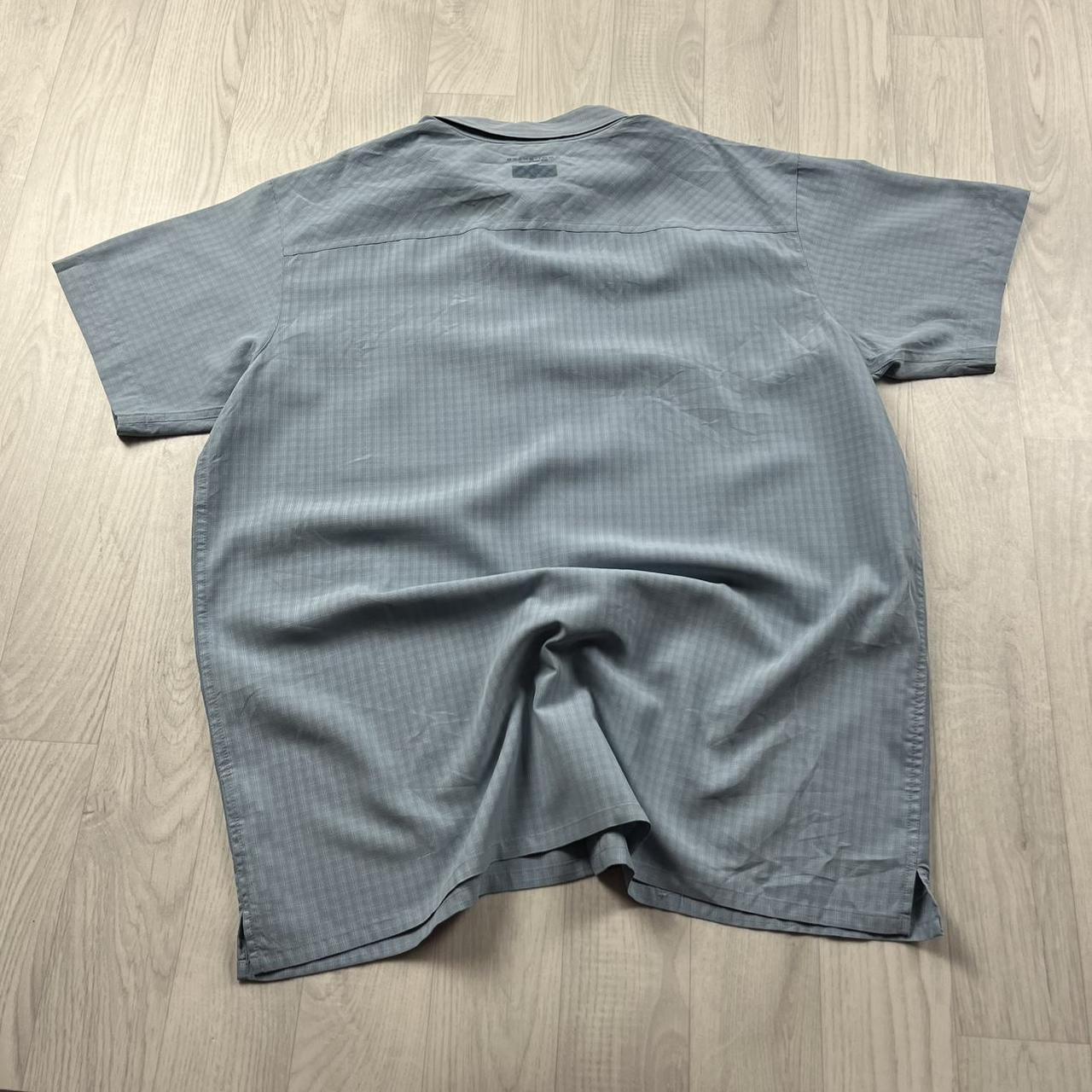 VINTAGE Y2K COLUMBIA SHORT SLEEVE UTLITY SHIRT BLUE