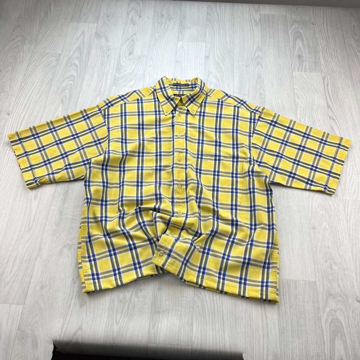 VINTAGE 00s GANT CHECKERED CROPPED SHORT SLEEVE BUTTON UP SHIRT YELLOW