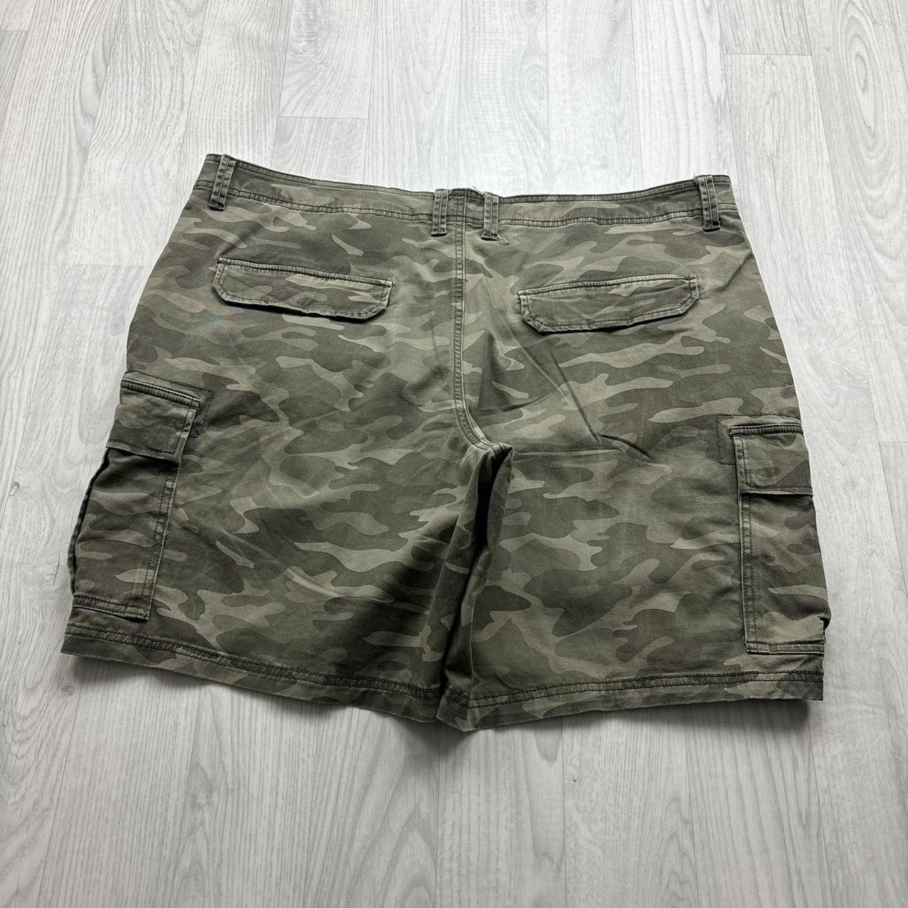 VINTAGE Y2K GEORGE BAGGY LOOSE CAMO SHORTS