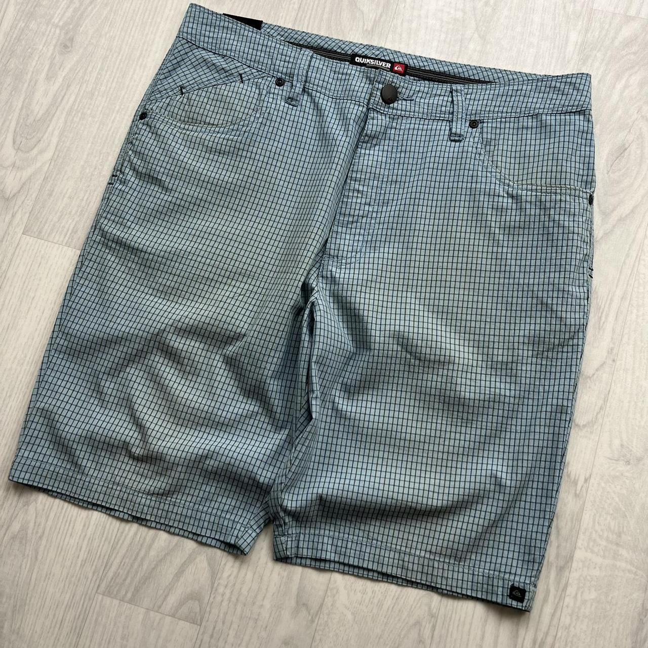 VINTAGE Y2K QUIKSILVER GINGHAM BAGGY BOARD SHORTS BLUE