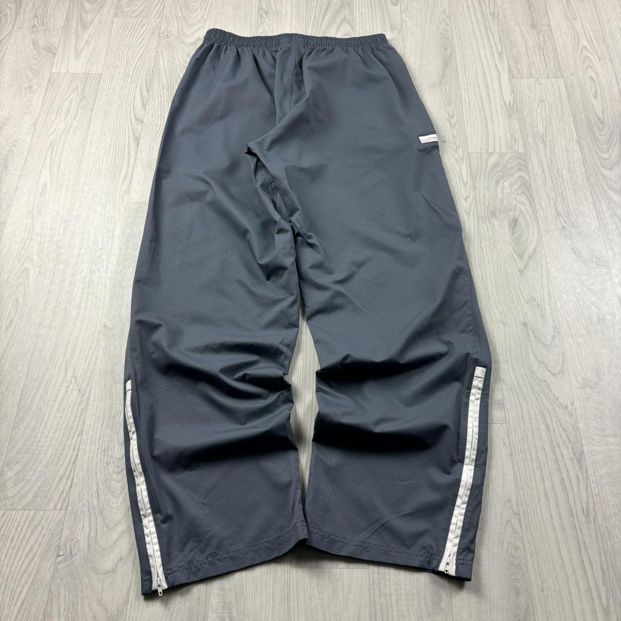 VINTAGE Y2K ADIDAS BAGGY TRACKSUIT BOTTOMS GREY
