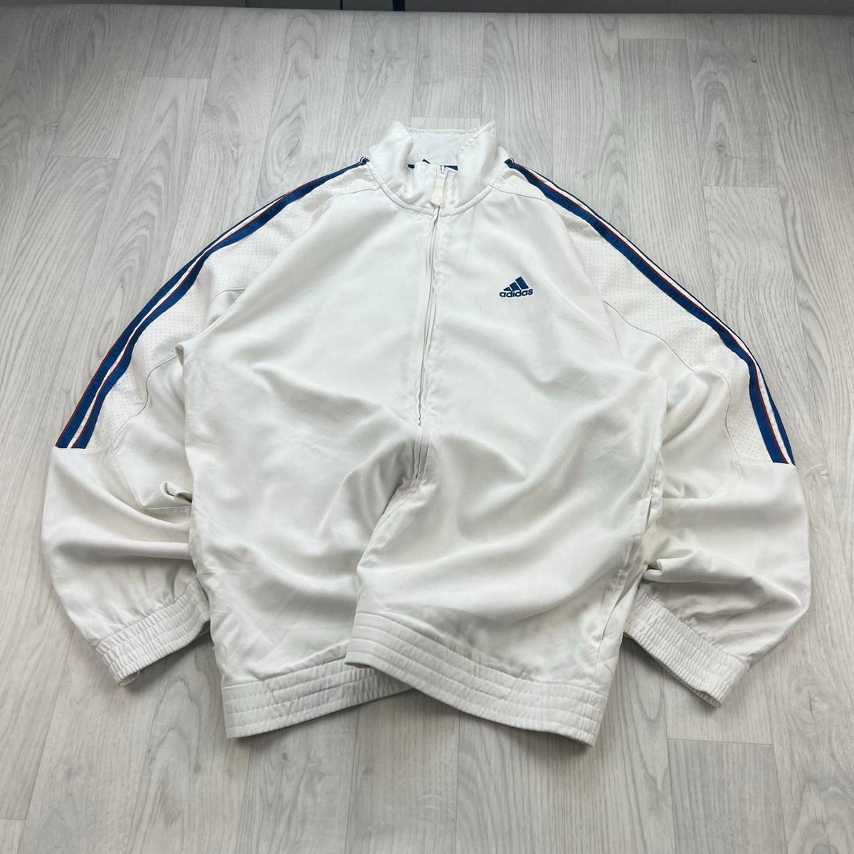 VINTAGE Y2K ADIDAS WINDBREAKER JACKET WHITE