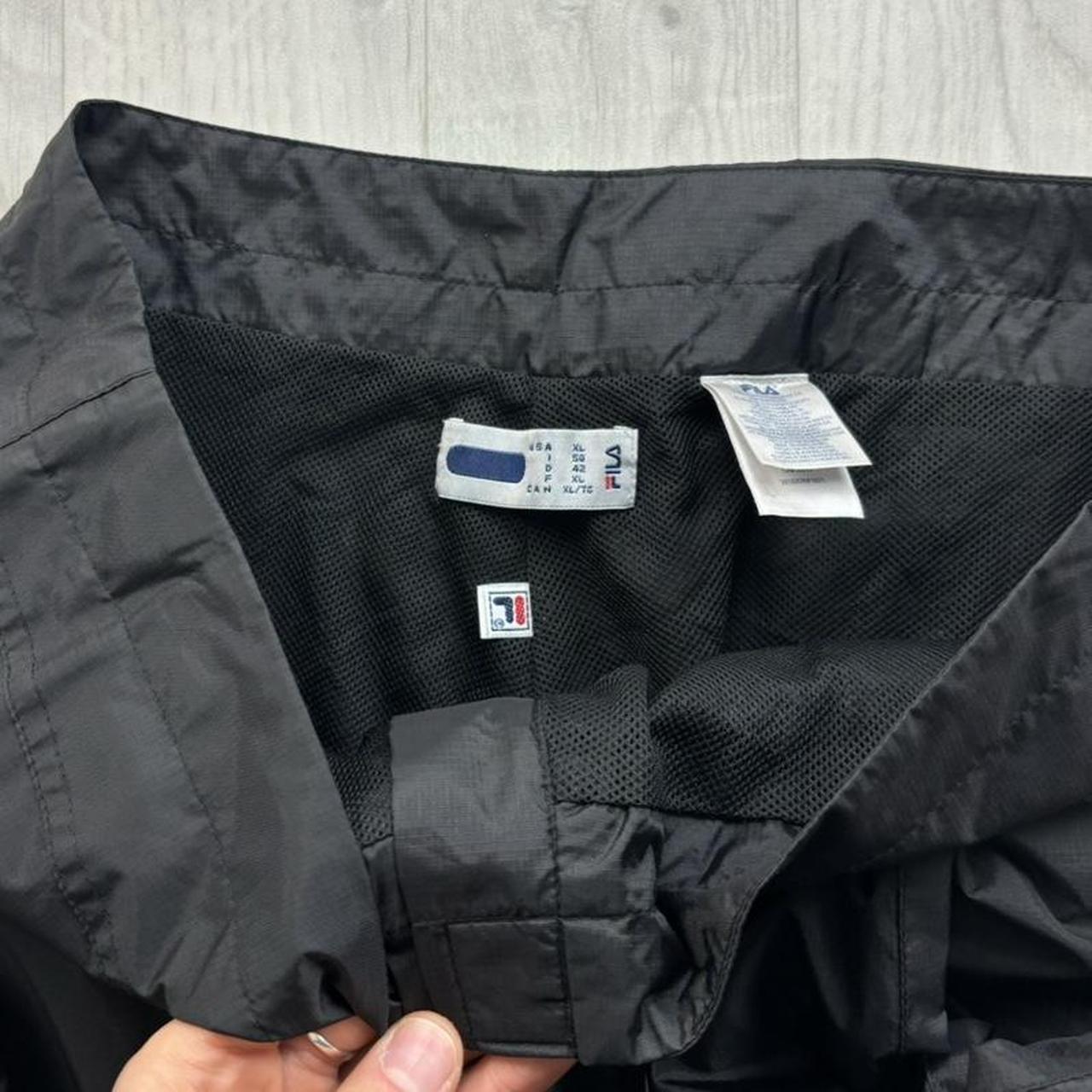 VINTAGE Y2K FILA BAGGY TRACKSUIT BOTTOMS BLACK