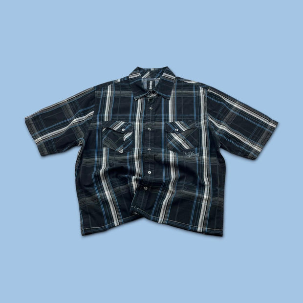VINTAGE 00s BILLABONG CHECKERED CROPPED SHORT SLEEVE BUTTON UP SHIRT BLACK