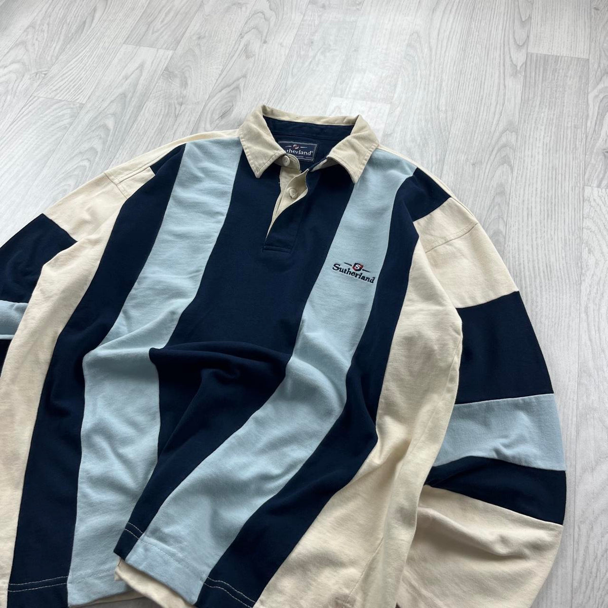 VINTAGE Y2K STRIPED LONG SLEEVE RUGBY POLO SHIRT WHITE BLUE