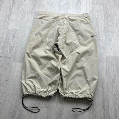 VINTAGE Y2K QUIKSILVER TECHNICAL BAGGY CARGO SHORTS CREAM