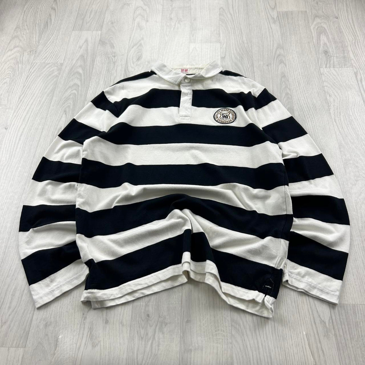 VINTAGE Y2K STRIPED LONG SLEEVE RUGBY POLO SHIRT BLACK / WHITE