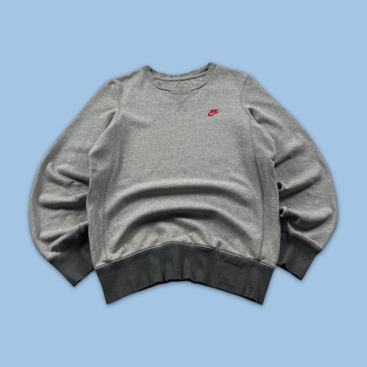 VINTAGE Y2K NIKE SWEATSHIRT GREY