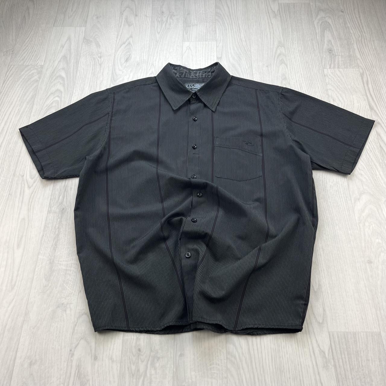 VINTAGE 00s RIP CURL STRIPED SHORT SLEEVE BUTTON UP SHIRT BLACK