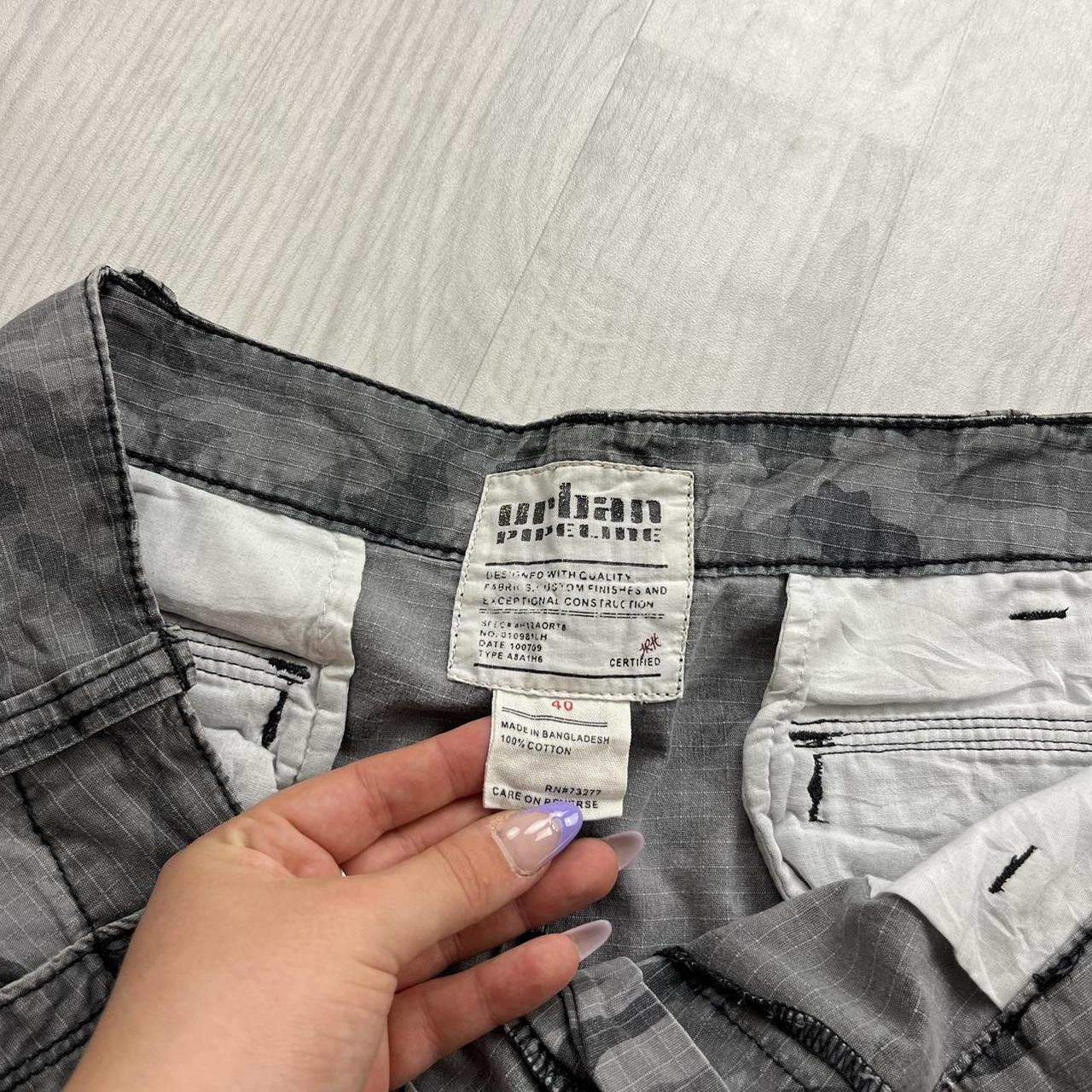 VINTAGE Y2K URBAN PIPELINE BAGGY CAMO CARGO SHORTS GREY