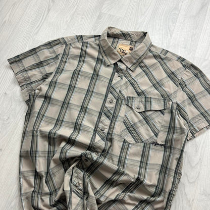 VINTAGE Y2K RIP CURL PLAID SHORT SLEEVE BUTTON UP SHIRT BEIGE