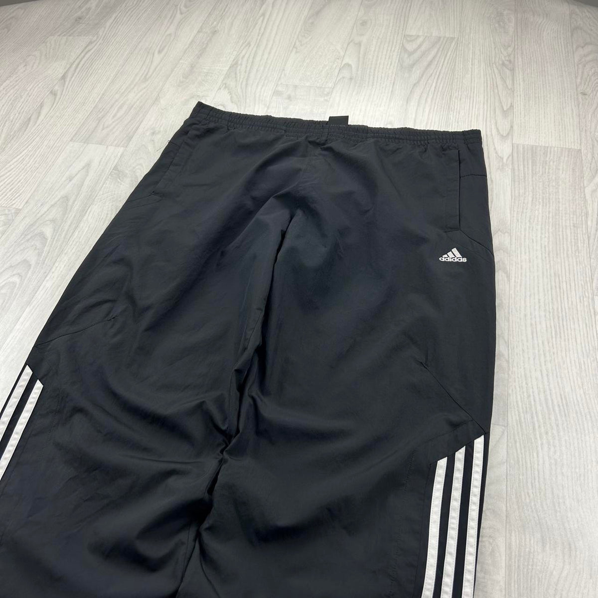 VINTAGE Y2K ADIDAS SIDE STRIPE BAGGY TRACKSUIT BOTTOMS BLACK