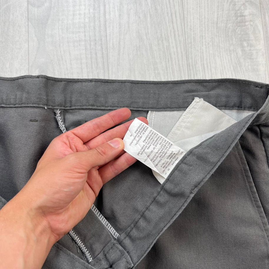 VINTAGE Y2K DICKIES BAGGY SKATER SHORTS GREY