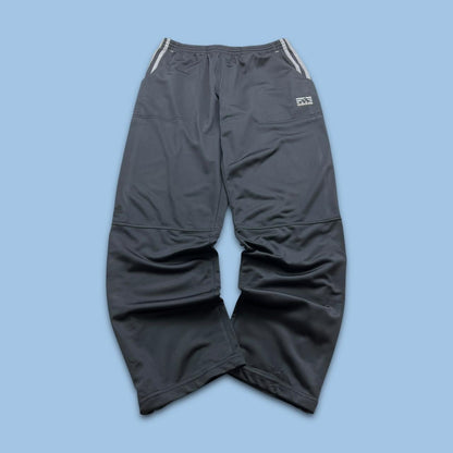 VINTAGE 90s ADIDAS BAGGY TRACKSUIT BOTTOMS GREY