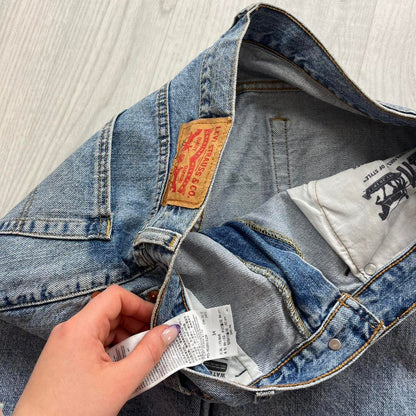 VINTAGE 00s LEVIS 505 BAGGY JORTS BLUE