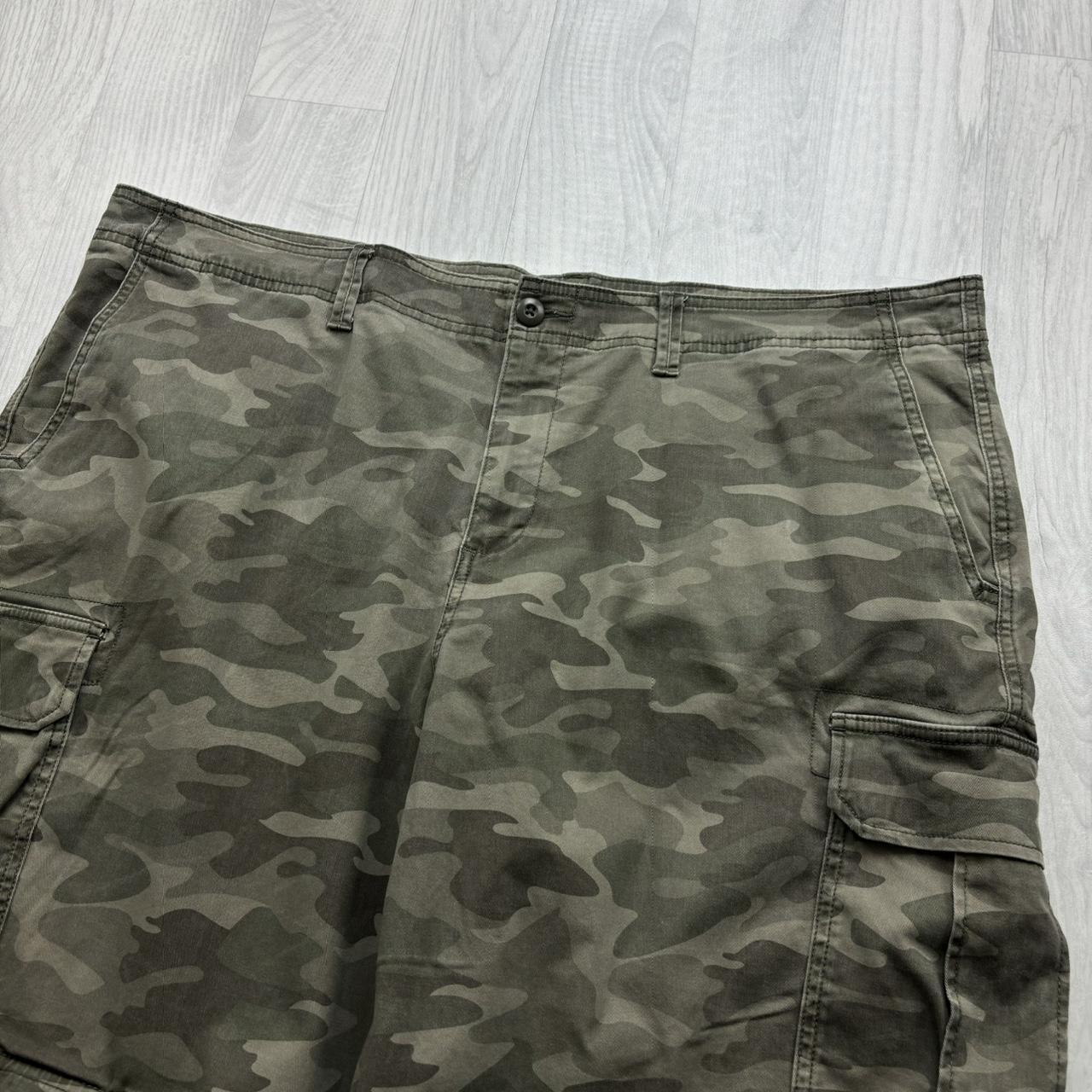 VINTAGE Y2K GEORGE BAGGY LOOSE CAMO SHORTS