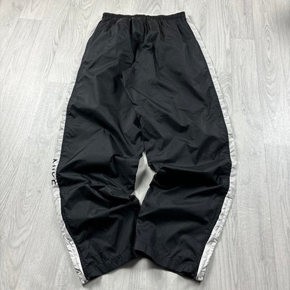 VINTAGE Y2K NIKE BAGGY TRACKSUIT BOTTOMS BLACK