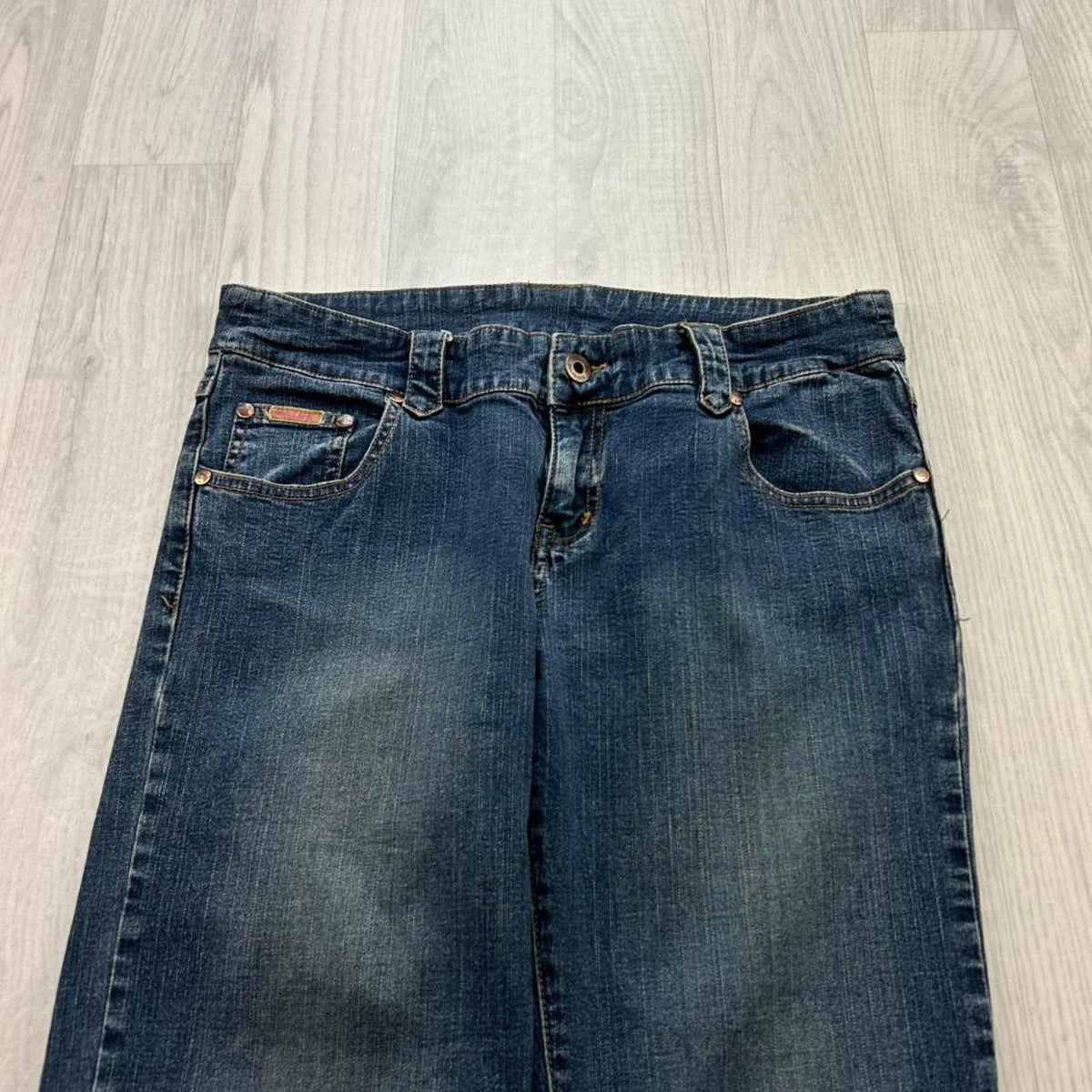 VINTAGE Y2K BILLABONG LOW RISE BOOTCUT JEANS BLUE